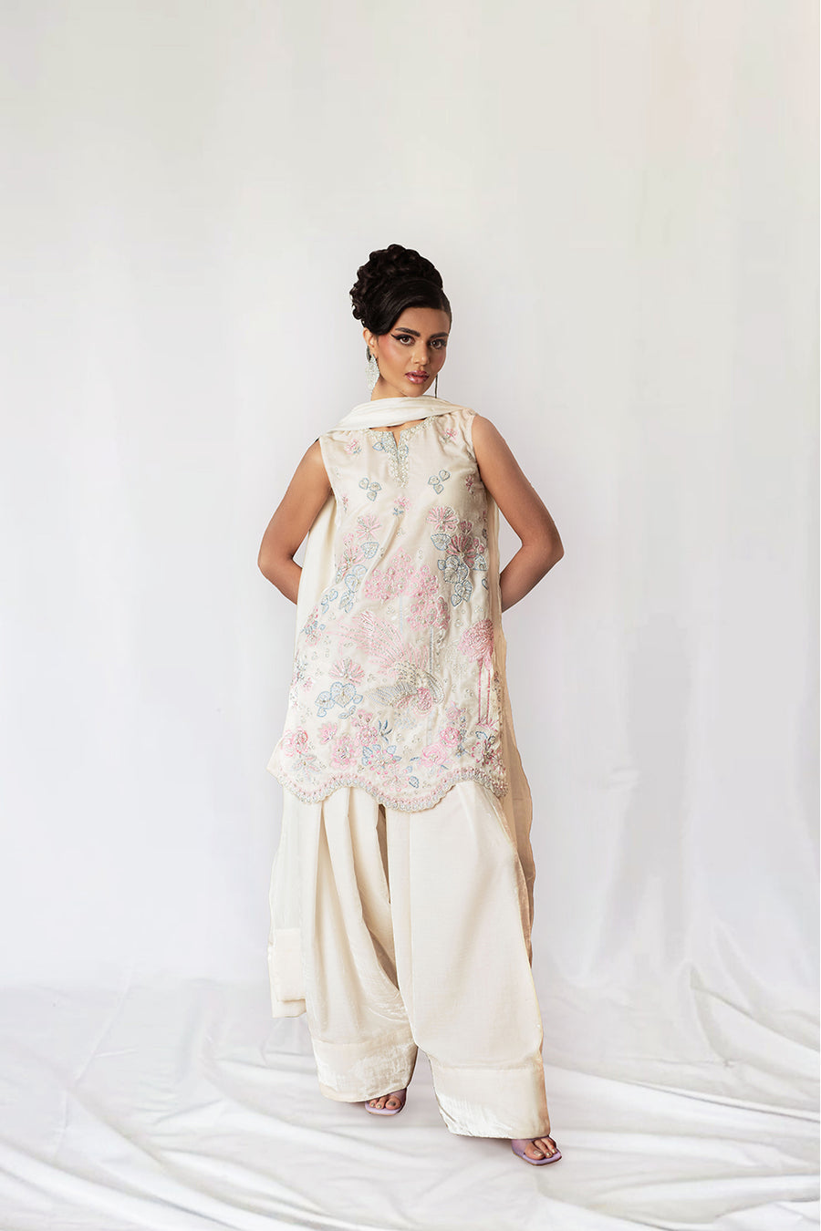 Saira Rizwan | Velvet Pret 25 | NARGIS-SRVP25-07 by Saira Rizwan - Designer Dress - Type : Ladies Clothes - Available at Libayah - 100% Original 