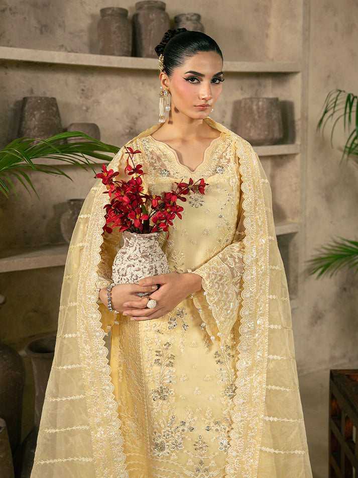 AUREVA – authentic Pakistani formal dress from the Gulaal Azira Luxury Formals collection for women in the UK.