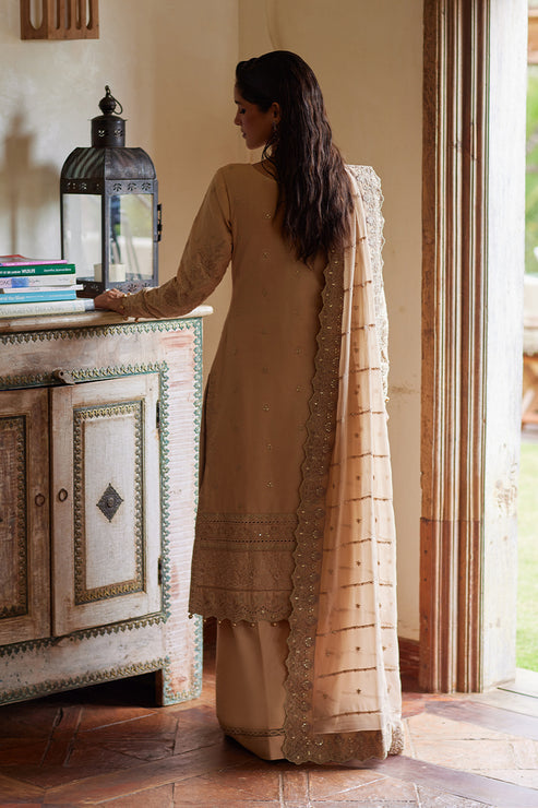 Gulaal | Luxury Lawn 25 | Daphne by Gulaal - Designer Dress - Type: Ladies Clothes - Available at Libayah - 100% Original