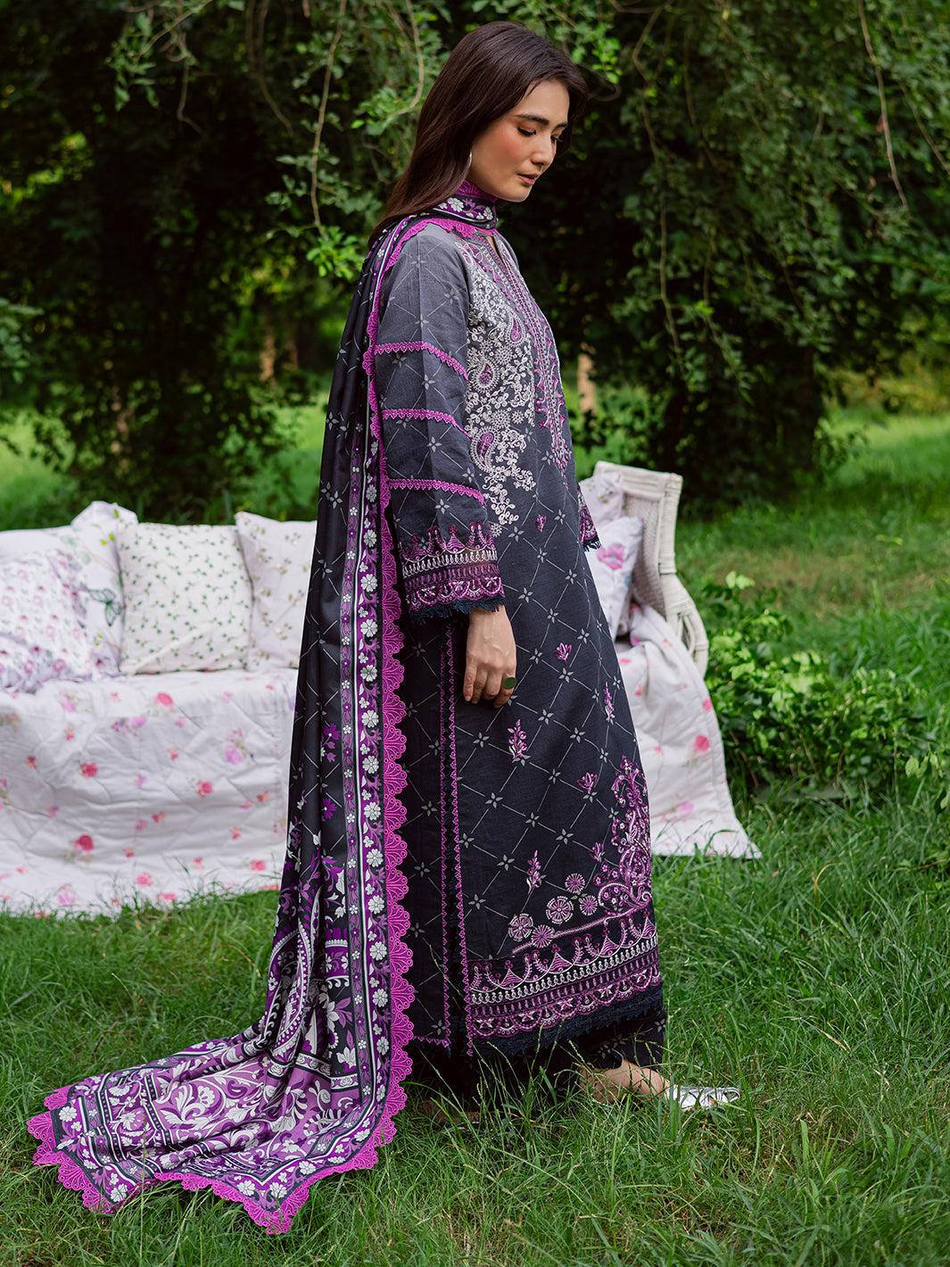 Mahnur | Gardenia Khaddar 25 | GR-02