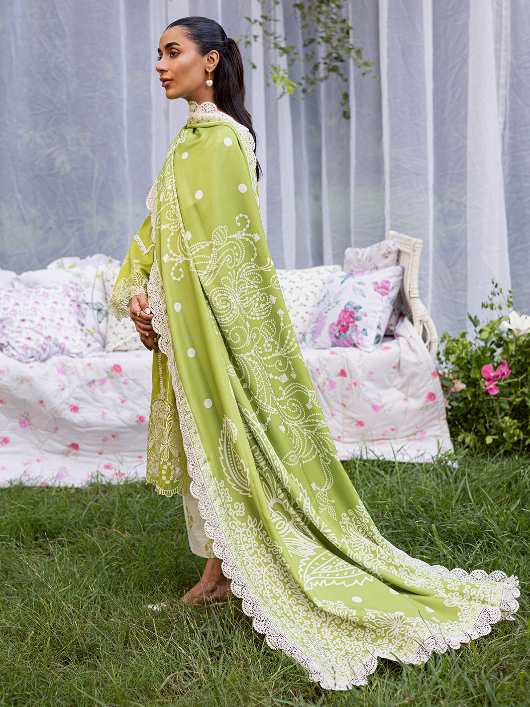 Mahnur | Gardenia Khaddar 25 | GR-03