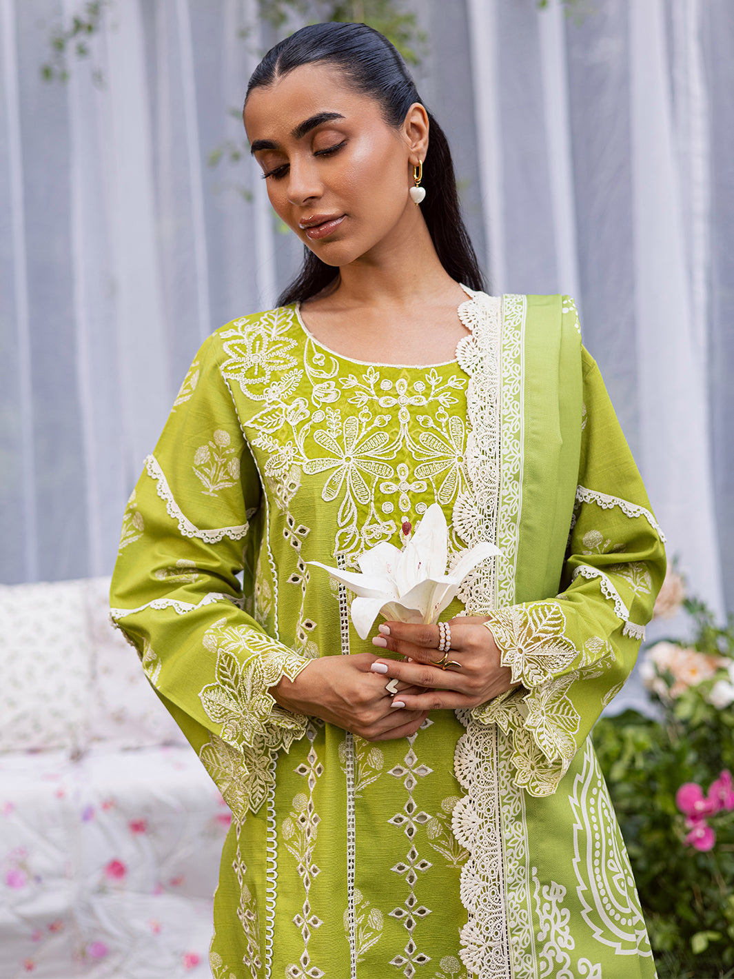 Mahnur | Gardenia Khaddar 25 | GR-03