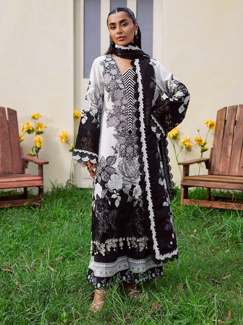 GR-05 – authentic Pakistani dress from the Mahnur Gardenia Khaddar 25 collection for women in the UK