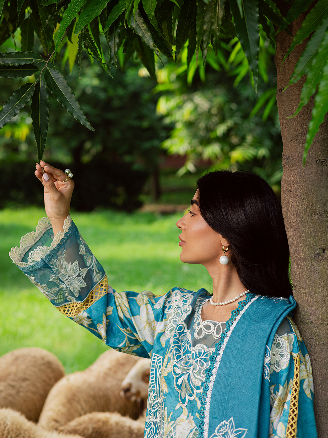 Mahnur | Gardenia Khaddar 25 | GR-11