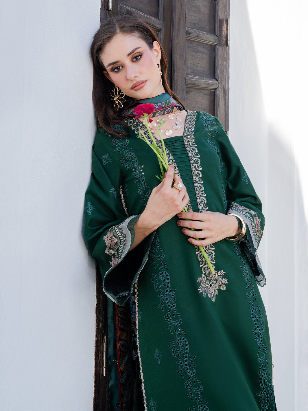 Izel | Dareen Luxury Lawn 26 | Gulrukh by Izel - Designer Dress - Type : Luxury Dress - Available at Libayah - 100% Original