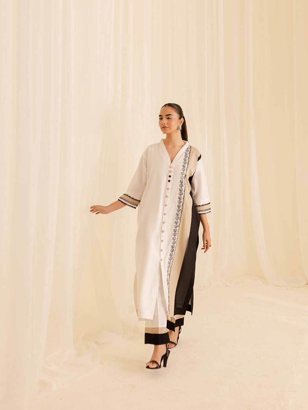 Mahnur | Petal Whispers Lawn Pret | Gardenia by Mahnur - Designer Dress - Type: Ladies Clothes - Available at Libayah - 100% Original