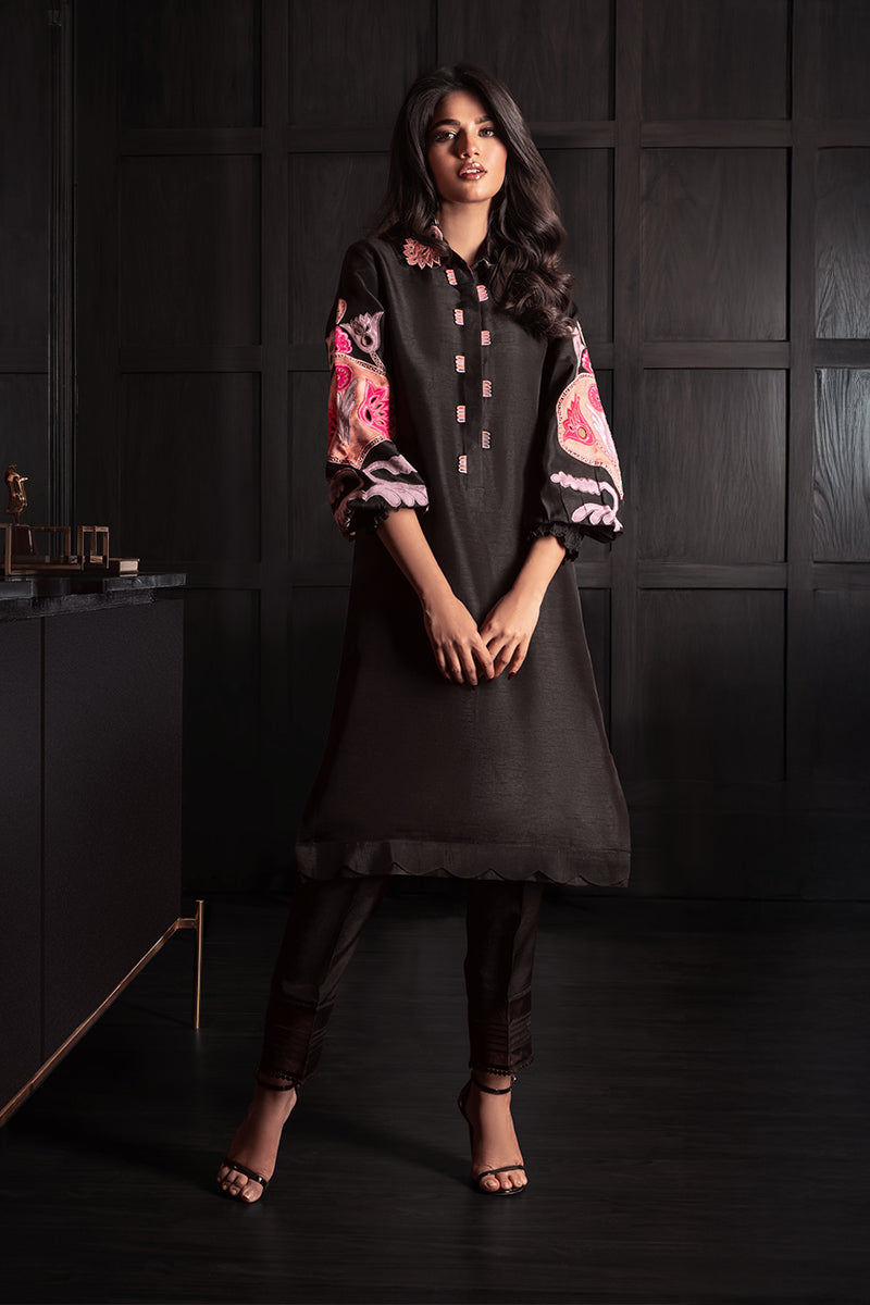 Wardha Saleem | Zimal Silk Edit | Miska by Wardha Saleem - Designer Dress  - Type : Ladies Clothes - Available at Libayah - 100% Original 