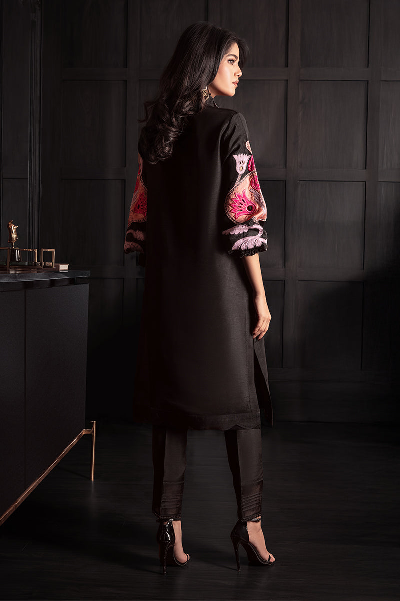 Wardha Saleem | Zimal Silk Edit | Miska by Wardha Saleem - Designer Dress  - Type : Ladies Clothes - Available at Libayah - 100% Original 