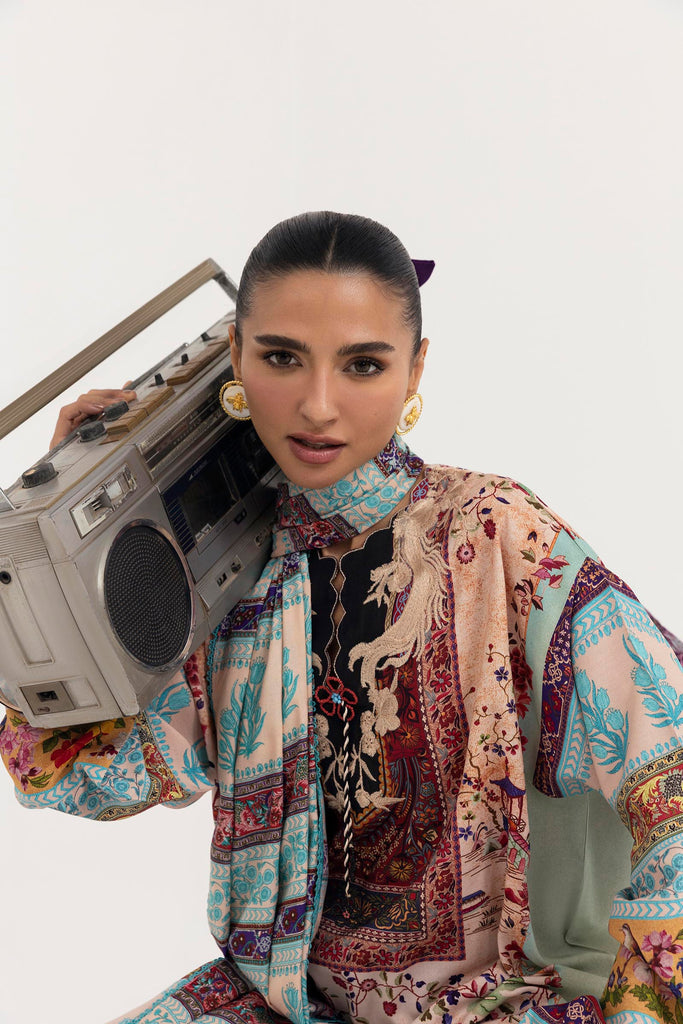 Sana Safinaz | Mahay Winter 25 | H255-001A-3CY by Sana Safinaz - Designer Dress  - Type : Ladies Clothes - Available at Libayah - 100% Original 