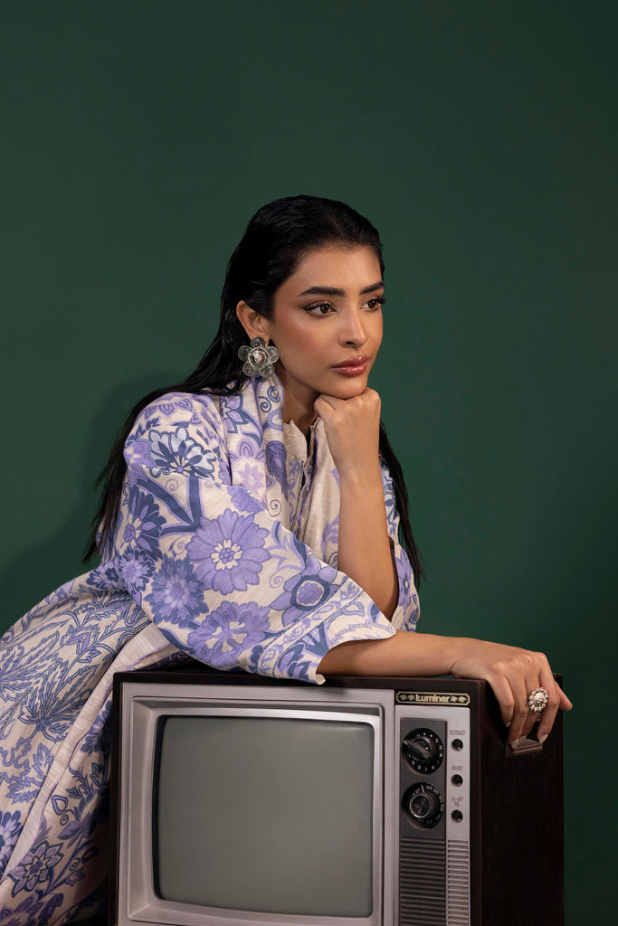 Sana Safinaz | Mahay Winter 25 | H255-002A-2BQ by Sana Safinaz - Designer Dress  - Type : Ladies Clothes - Available at Libayah - 100% Original 