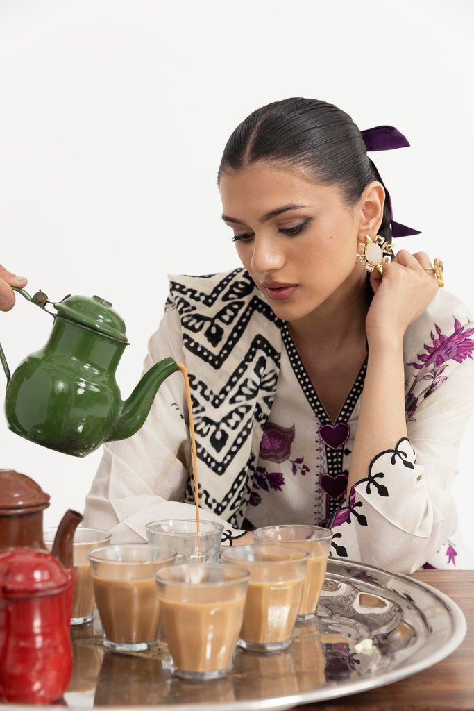 Sana Safinaz | Mahay Winter 25 | H255-004B-3CY by Sana Safinaz - Designer Dress  - Type : Ladies Clothes - Available at Libayah - 100% Original 