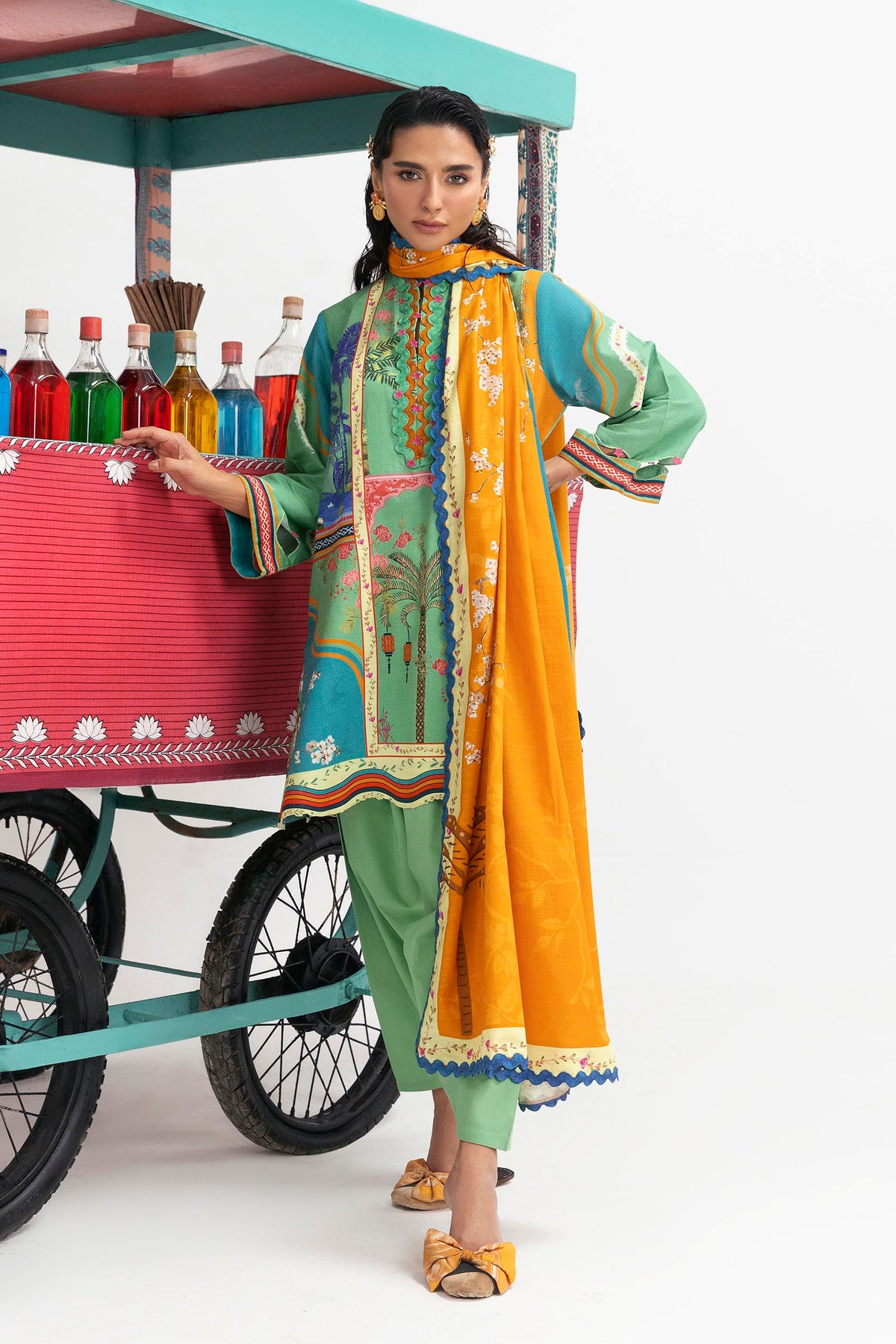 Sana Safinaz | Mahay Winter 25 | H255-010B-2Q by Sana Safinaz - Designer Dress  - Type : Ladies Clothes - Available at Libayah - 100% Original 