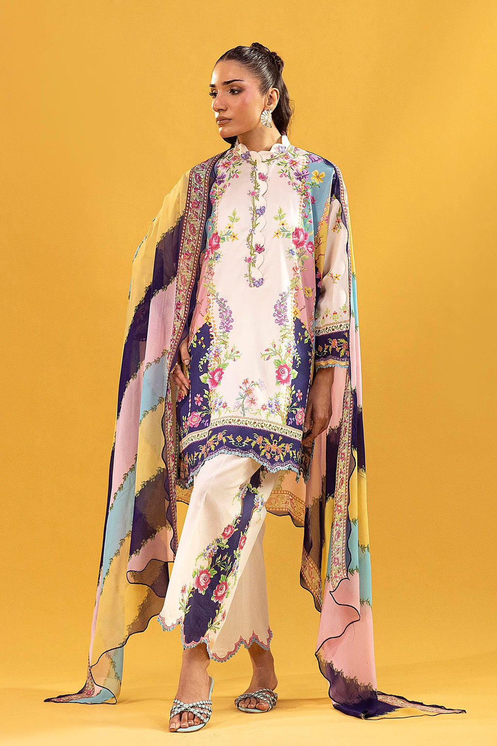 Sana Safinaz | Mahay Summer 26 |S-07 by Sana Safinaz - Designer Dress  - Type : Ladies Clothes - Available at Libayah - 100% Original 