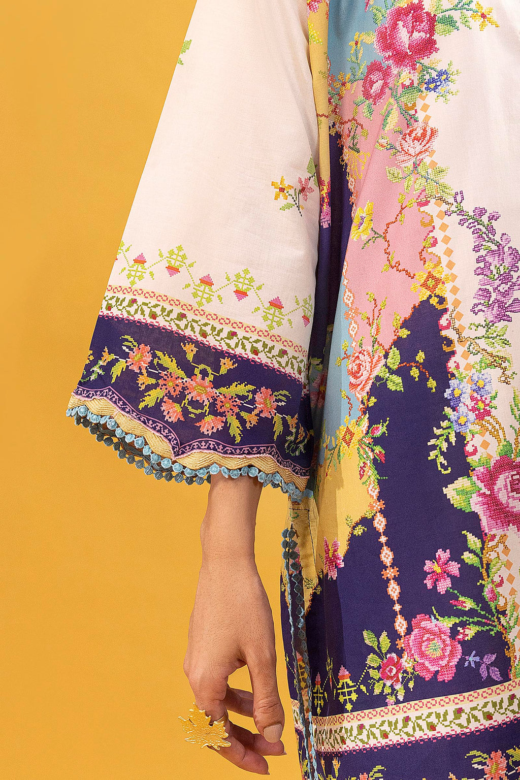 Sana Safinaz | Mahay Summer 26 |S-07 by Sana Safinaz - Designer Dress  - Type : Ladies Clothes - Available at Libayah - 100% Original 