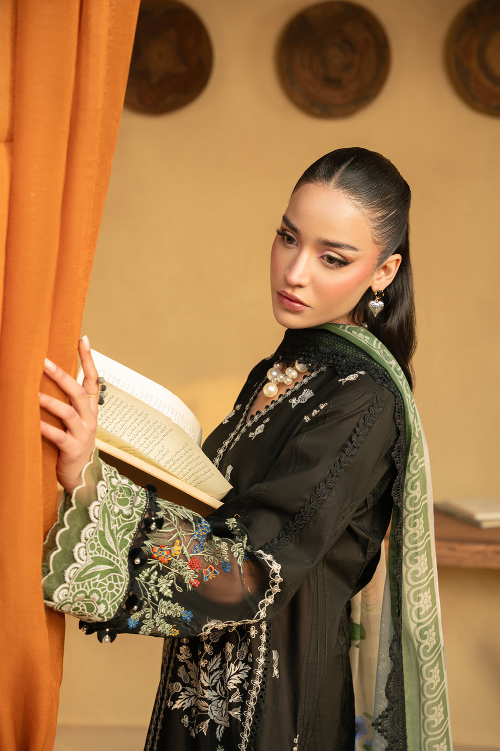 Saira Rizwan | Luxury Lawn 25 | MARY-SRL25-07 by Saira Rizwan - Designer Dress - Type: Ladies Clothes - Available at Libayah - 100% Original