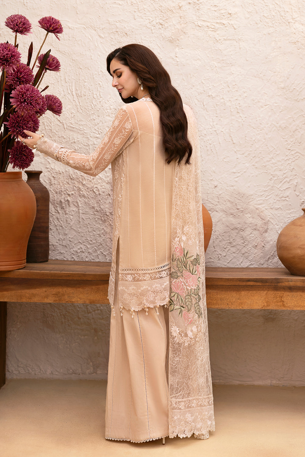 Saira Rizwan | Luxury Lawn 25 | MADONNA-SRL25-08 by Saira Rizwan - Designer Dress - Type: Ladies Clothes - Available at Libayah - 100% Original