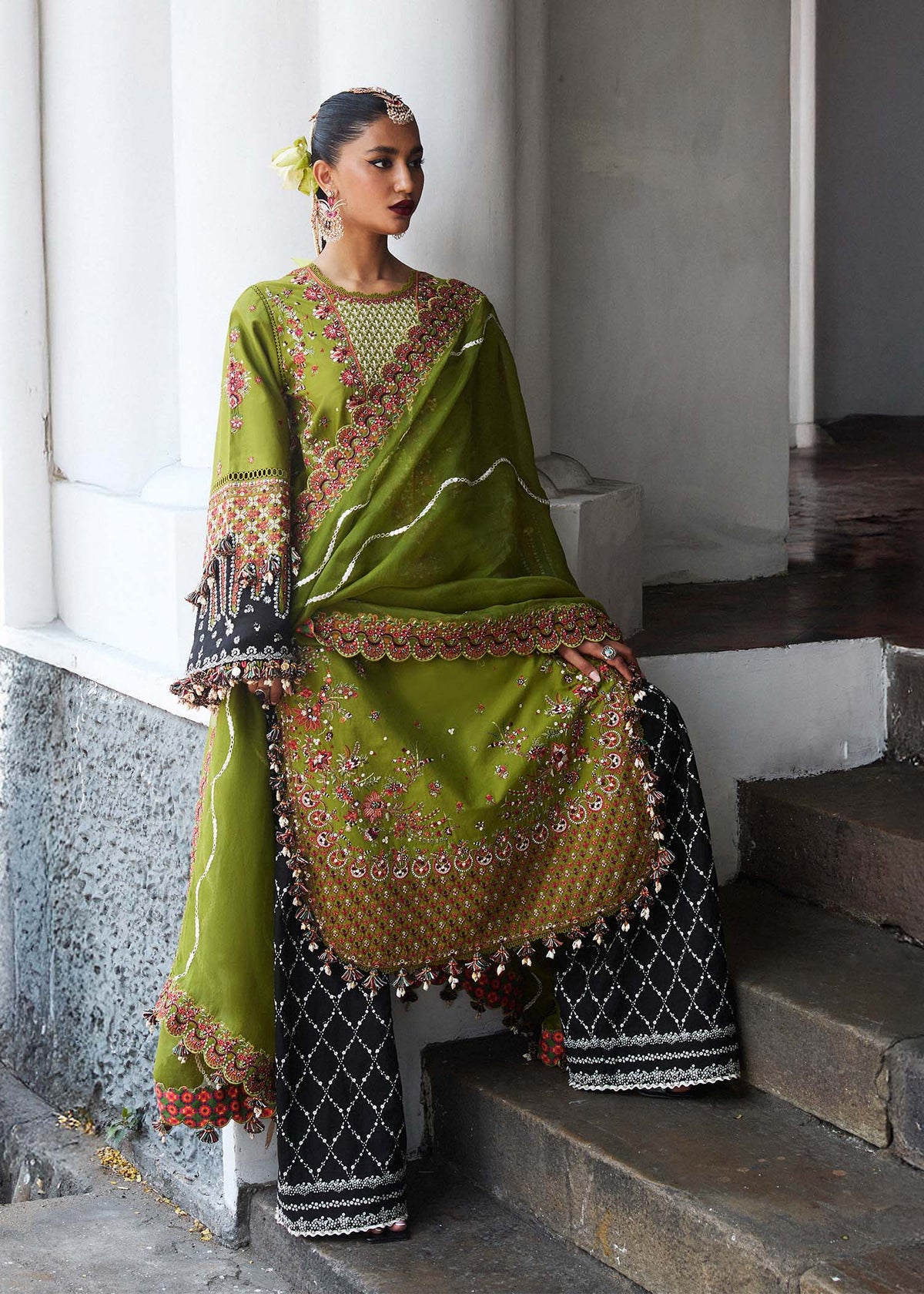 Hussain Rehar | Luxury Lawn 25 | Abass by Hussain Rehar - Designer Dress - Type: Ladies Clothes - Available at Libayah - 100% Original