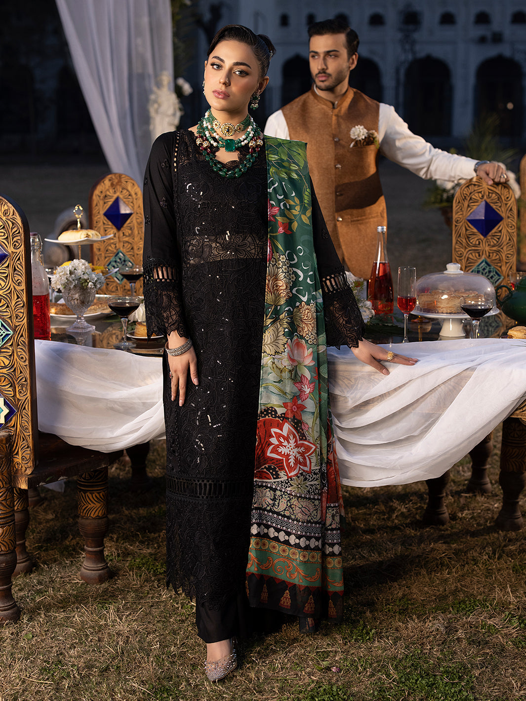 Mahnur | Mahrukh Luxury Lawn 24 | HEMAYAL by Mahnur - Designer Dress - Type: Ladies Clothes - Available at Libayah - 100% Original