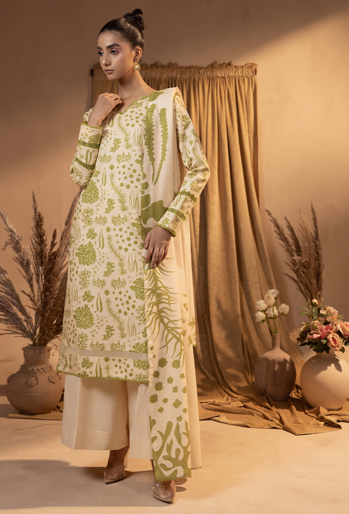 Humdum | Raya Khaddar |  Raya - D07 by Humdum - Designer Dress - Type: Ladies Clothes - Available at Libayah - 100% Original