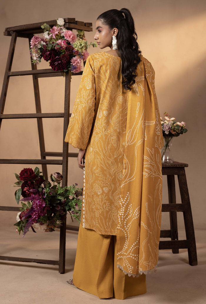 Humdum | Raya Khaddar |  Raya - D05 by Humdum - Designer Dress - Type: Ladies Clothes - Available at Libayah - 100% Original