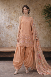 Noor by Saadia Asad | Eid Luxe Chikankari 26 | D6 - Apricot Allure by Noor by Saadia Asad - Designer Dress  - Type : Ladies Clothes - Available at Libayah - 100% Original 