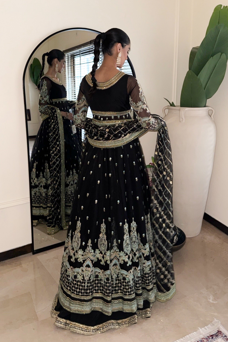 Erum Khan | The Formal Edit | Fit 04 by Erum khan - Designer Dress  - Type : Ladies Clothes - Available at Libayah - 100% Original 