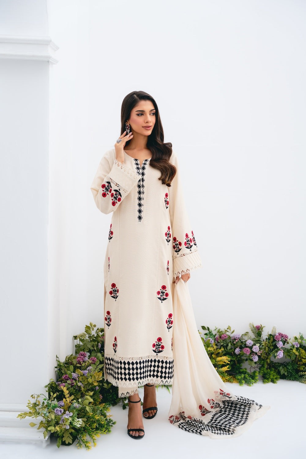 Vintage | Crism 24 | Rinah by Vintage - Designer Dress - Type: Ladies Clothes - Available at Libayah - 100% Original