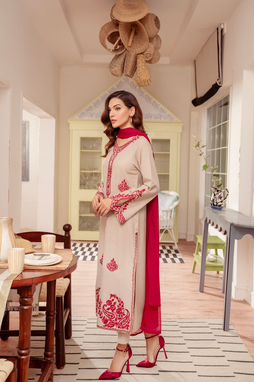 Vintage | Fall Essentials 24 | Romano by Vintage - Designer Dress - Type: Luxury - Available at Libayah - 100% Original