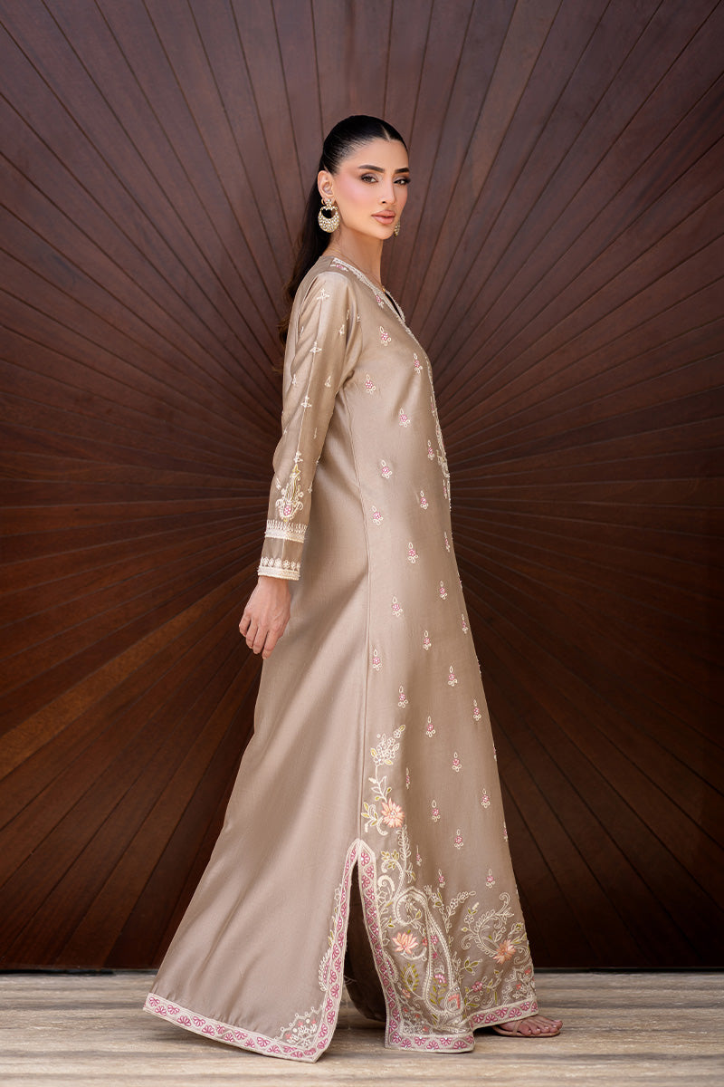 Mina Hasan | Fall Edit 26 | Umaima by Mina Hasan - Designer Dress  - Type : Ladies Clothes - Available at Libayah - 100% Original 