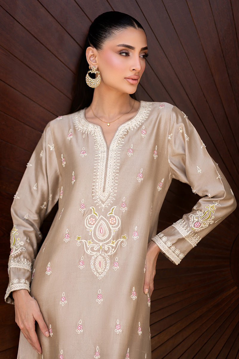 Mina Hasan | Fall Edit 26 | Umaima by Mina Hasan - Designer Dress  - Type : Ladies Clothes - Available at Libayah - 100% Original 