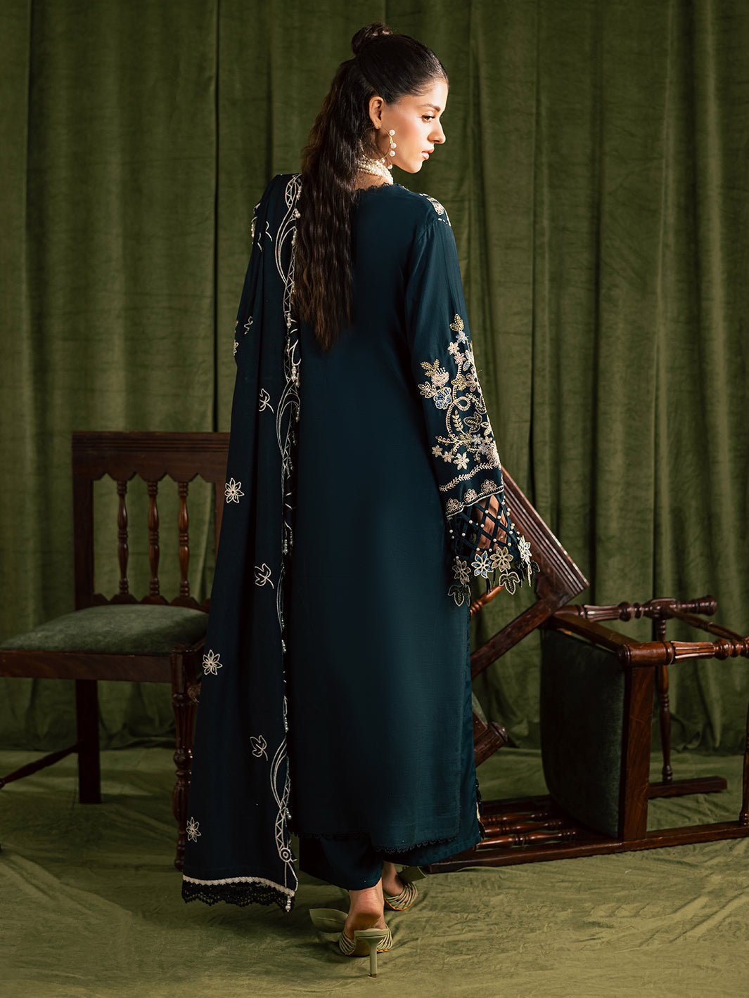 Mahnur | Kaia Slub Linen 25 | K - 07 | 3 PC LINEN by Mahnur - Designer Dress  - Type : Ladies Clothes - Available at Libayah - 100% Original 