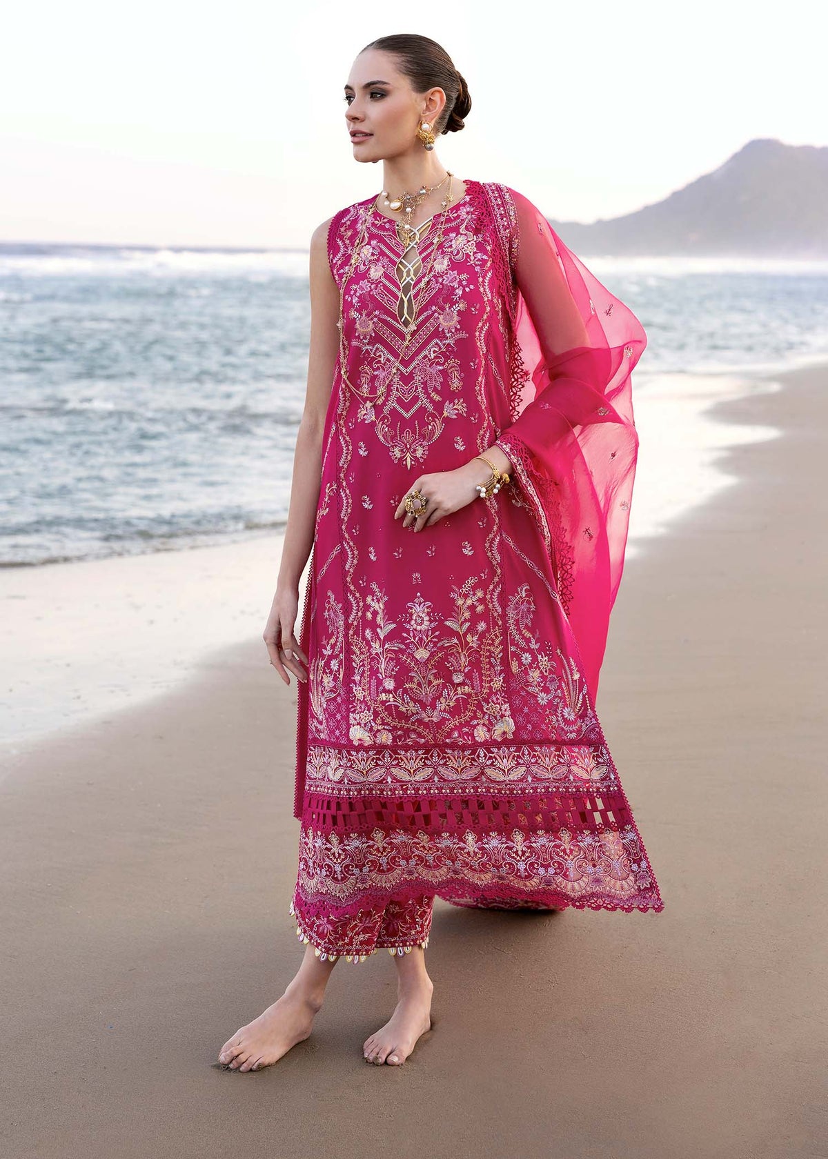 Kanwal Malik | Elysia Luxury Lawn 25 | Evaline by Kanwal Malik - Designer Dress - Type: Ladies Clothes - Available at Libayah - 100% Original