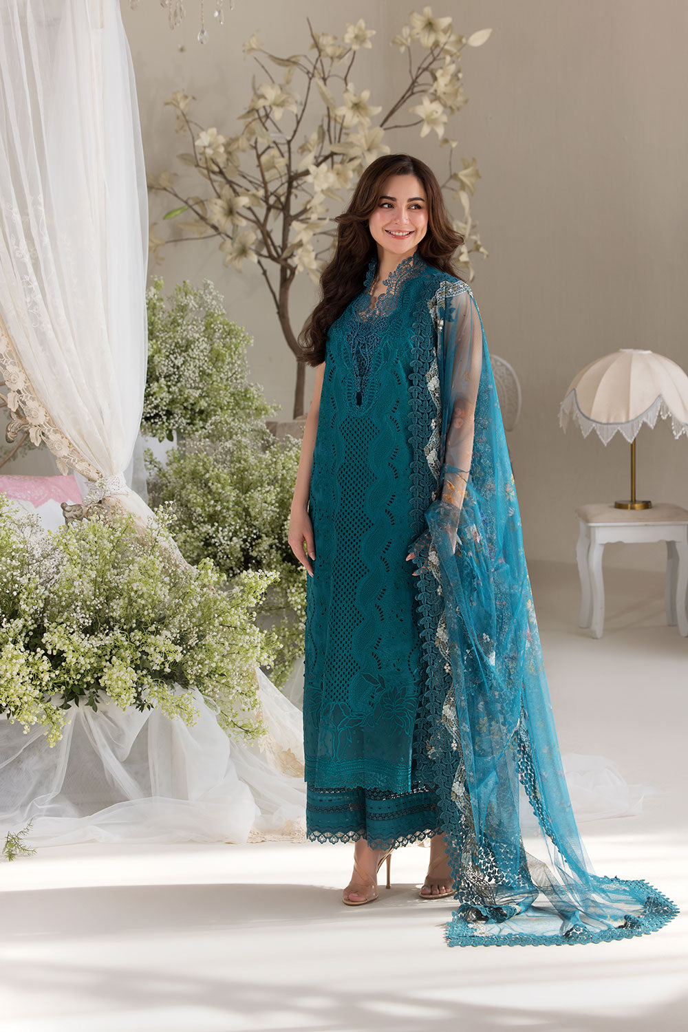 Sobia Nazir | Luxury Lawn 25 | 2A by Sobia Nazir - Designer Dress - Type: Ladies Clothes - Available at Libayah - 100% Original