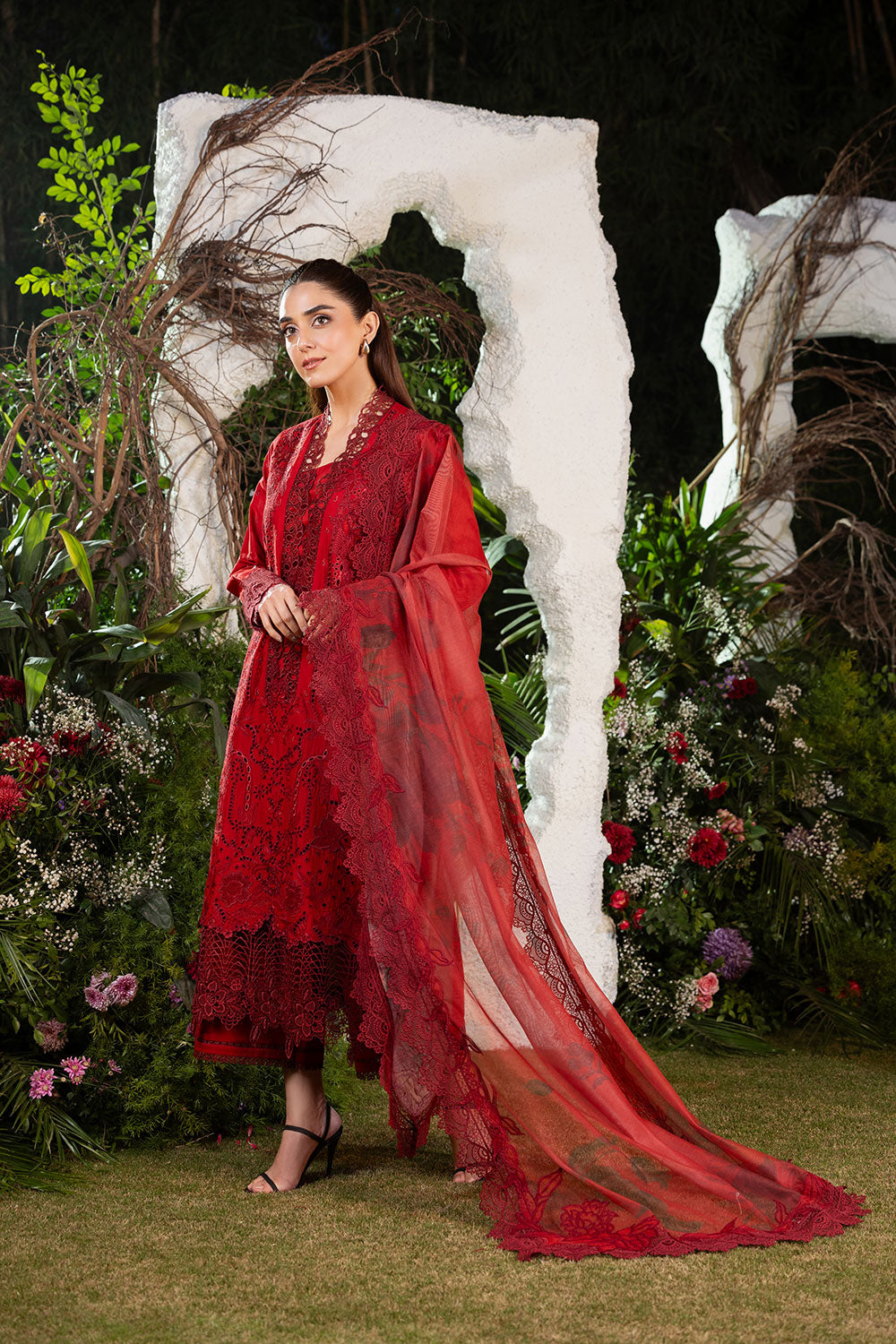 Sobia Nazir | Luxury Lawn 25 | 3A by Sobia Nazir - Designer Dress - Type: Ladies Clothes - Available at Libayah - 100% Original