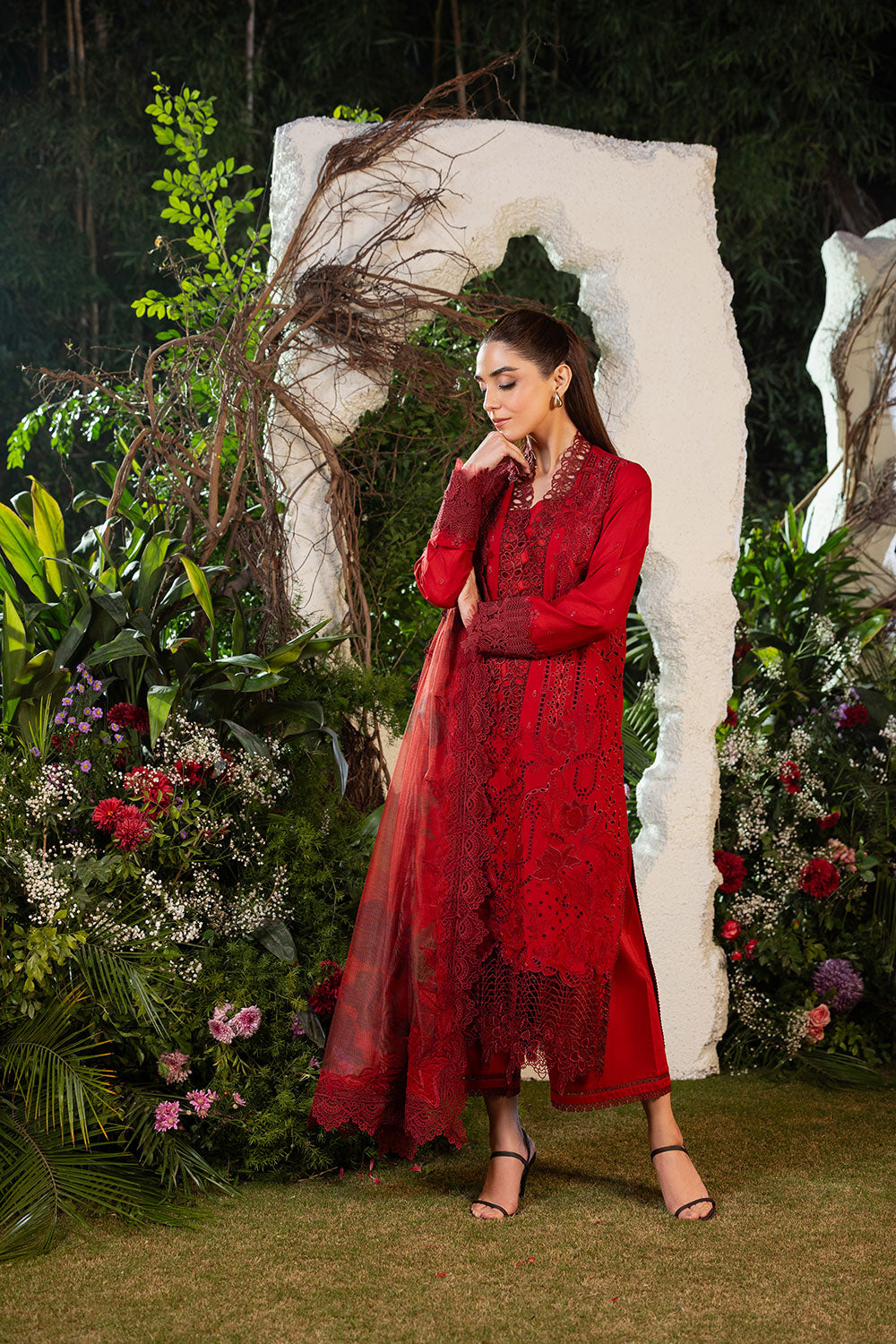 Sobia Nazir | Luxury Lawn 25 | 3A by Sobia Nazir - Designer Dress - Type: Ladies Clothes - Available at Libayah - 100% Original
