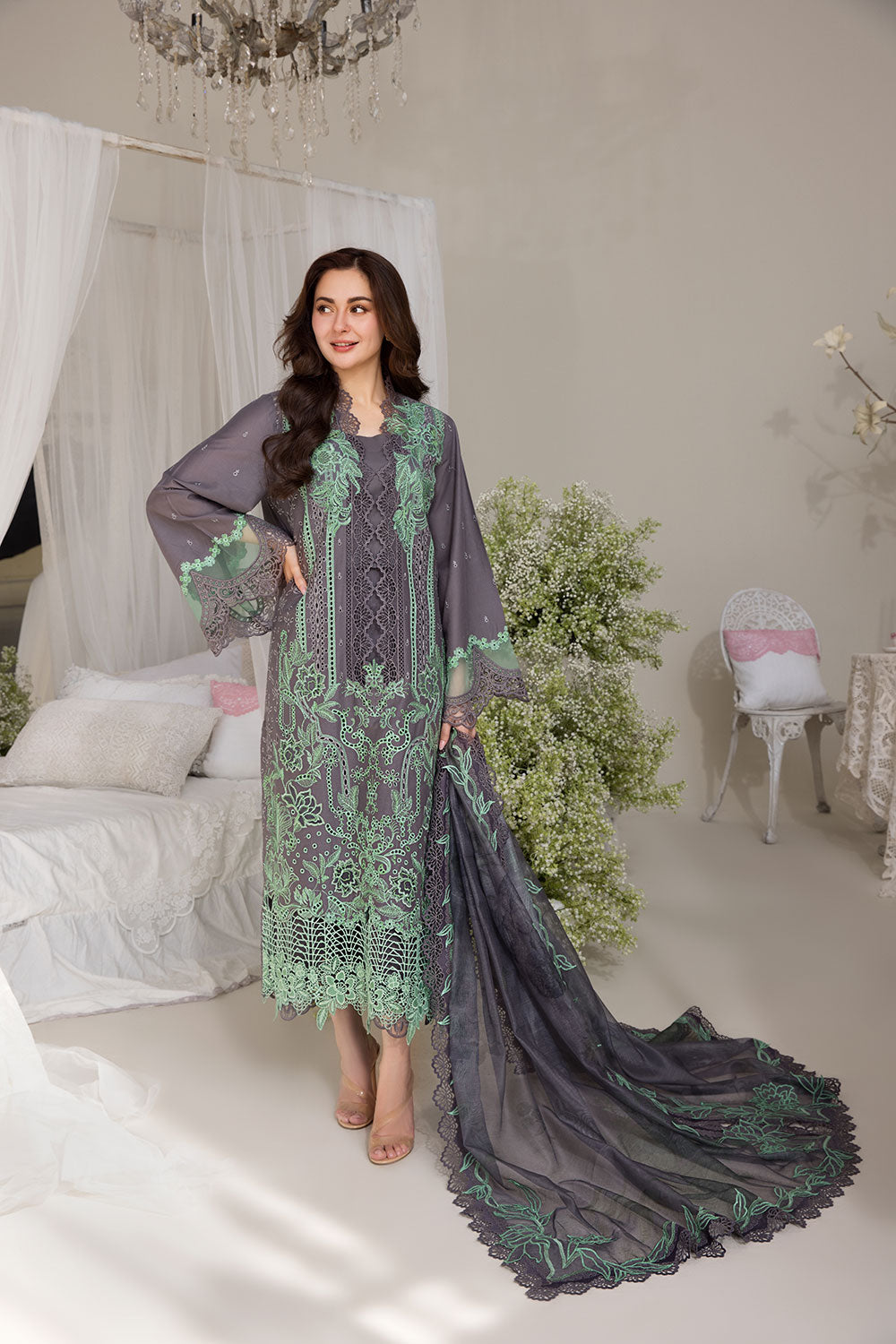 Sobia Nazir | Luxury Lawn 25 | 3B by Sobia Nazir - Designer Dress - Type: Ladies Clothes - Available at Libayah - 100% Original