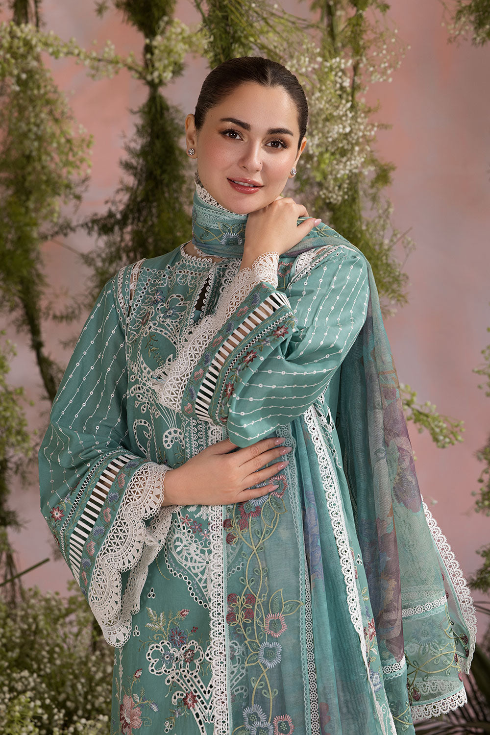 Sobia Nazir | Luxury Lawn 25 | 5B by Sobia Nazir - Designer Dress - Type: Ladies Clothes - Available at Libayah - 100% Original