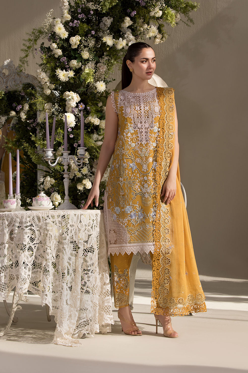 Sobia Nazir | Luxury Lawn 25 | 6B by Sobia Nazir - Designer Dress - Type: Ladies Clothes - Available at Libayah - 100% Original