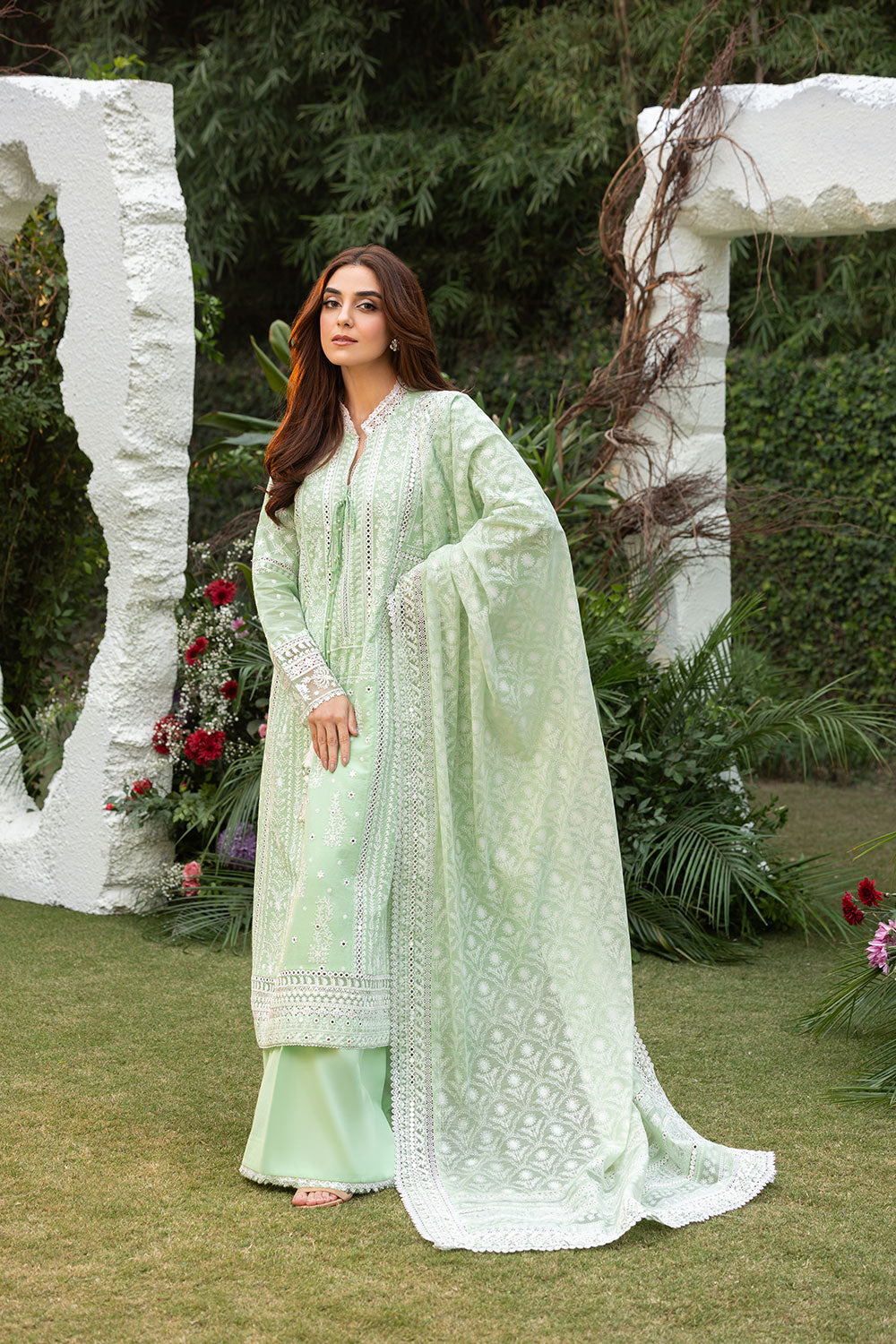 Sobia Nazir | Luxury Lawn 25 | 7B by Sobia Nazir - Designer Dress - Type: Ladies Clothes - Available at Libayah - 100% Original