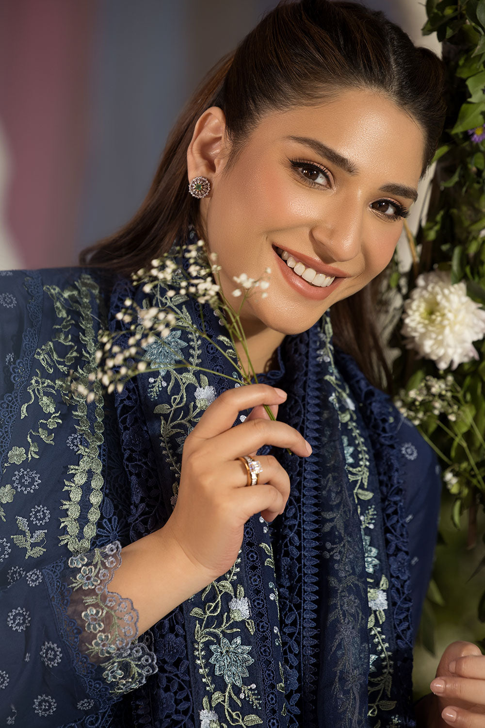 Sobia Nazir | Luxury Lawn 25 | 8A by Sobia Nazir - Designer Dress - Type: Ladies Clothes - Available at Libayah - 100% Original