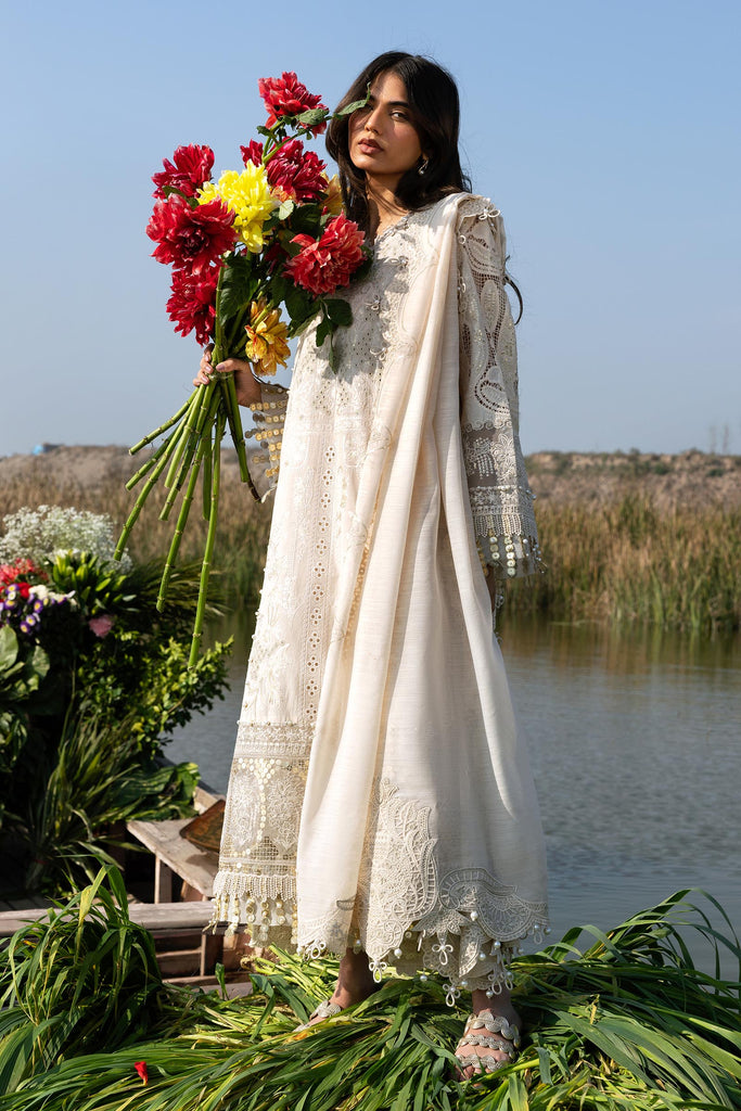 Sana Safinaz | Luxury Lawn 26 | S-01 by Sana Safinaz - Designer Dress  - Type : Ladies Clothes - Available at Libayah - 100% Original 