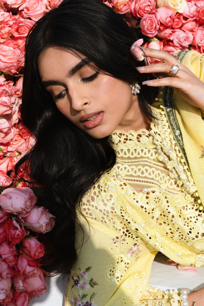 Sana Safinaz | Luxury Lawn 26 | S-07 by Sana Safinaz - Designer Dress  - Type : Ladies Clothes - Available at Libayah - 100% Original 