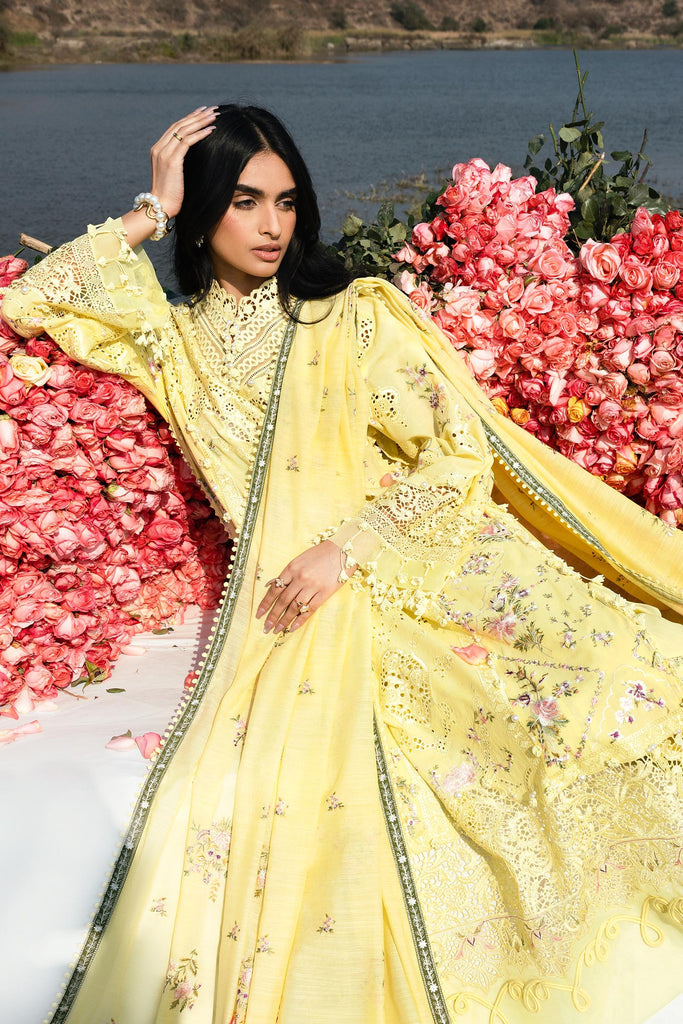 Sana Safinaz | Luxury Lawn 26 | S-07 by Sana Safinaz - Designer Dress  - Type : Ladies Clothes - Available at Libayah - 100% Original 