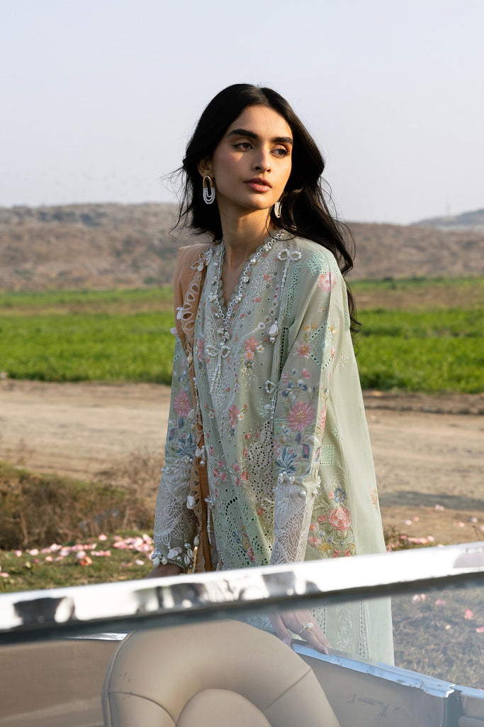 Sana Safinaz | Luxury Lawn 26 | S-06 by Sana Safinaz - Designer Dress  - Type : Ladies Clothes - Available at Libayah - 100% Original 