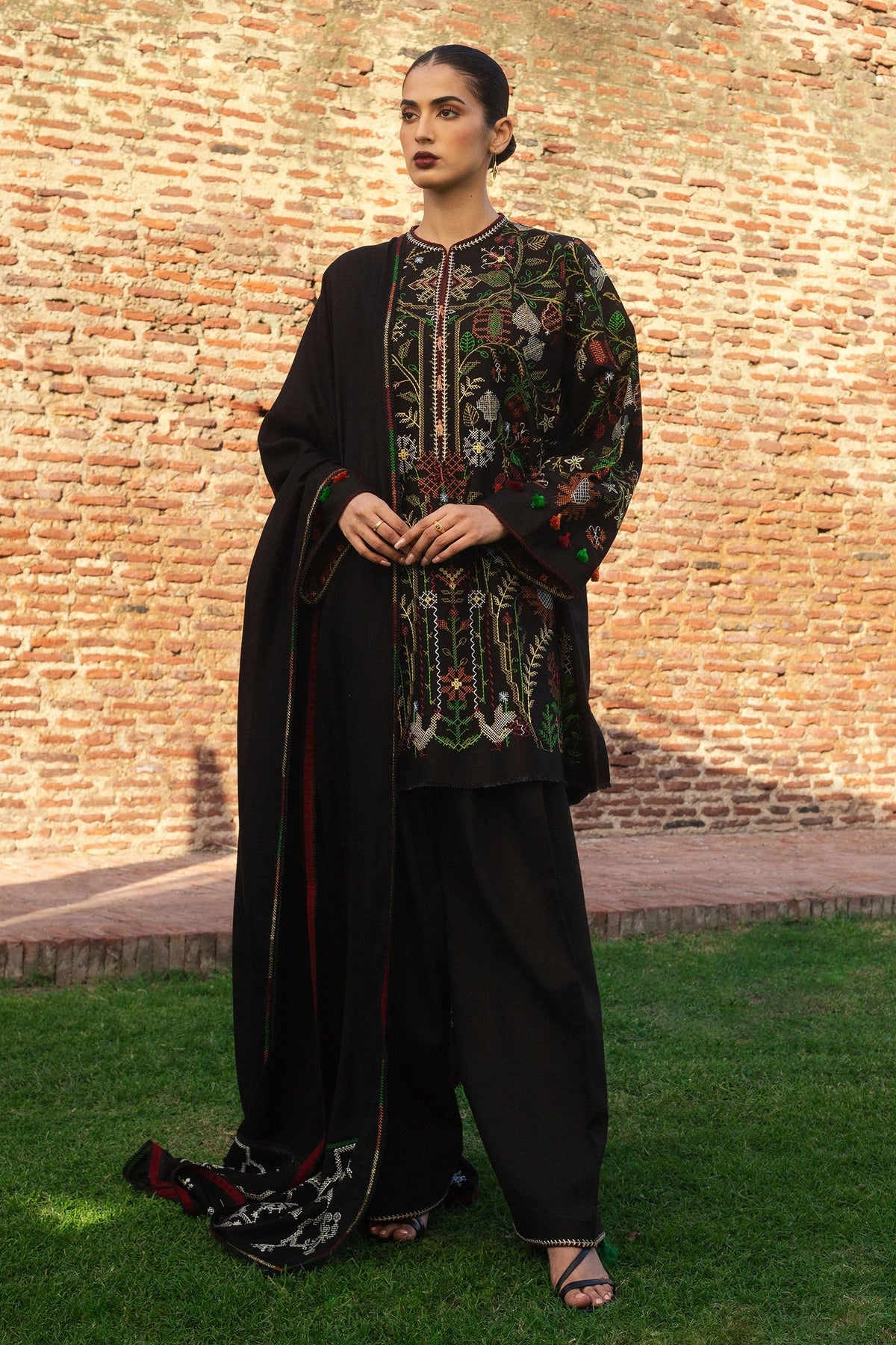 Zara Shahjahan | Winter 24 |  LALEH-D4 by Zara Sahjahan - Designer Dress - Type: Ladies Clothes - Available at Libayah - 100% Original