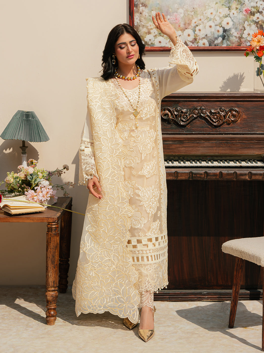 Mahnur | Allenura Luxury Lawn 24 | LUMINARY by Mahnur - Designer Dress - Type: Ladies Clothes - Available at Libayah - 100% Original