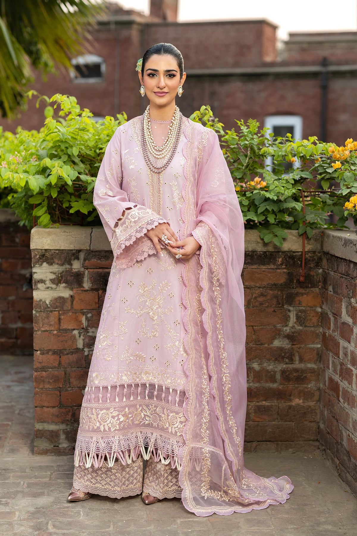 Maryam Hussain | Luxury Lawn 25 | Samar by Maryam Hussain - Designer Dress - Type: Ladies Clothes - Available at Libayah - 100% Original