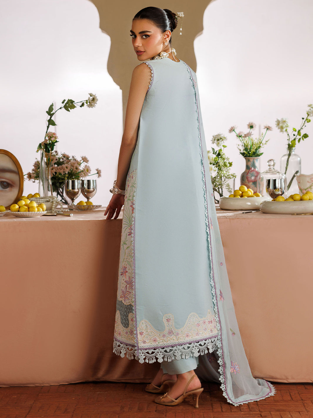 Mahnur | Morbagh Luxury Lawn 26 | M-01 - by Libayah - Registered Vendor of : Mahnur - 100% Original Designer Dress