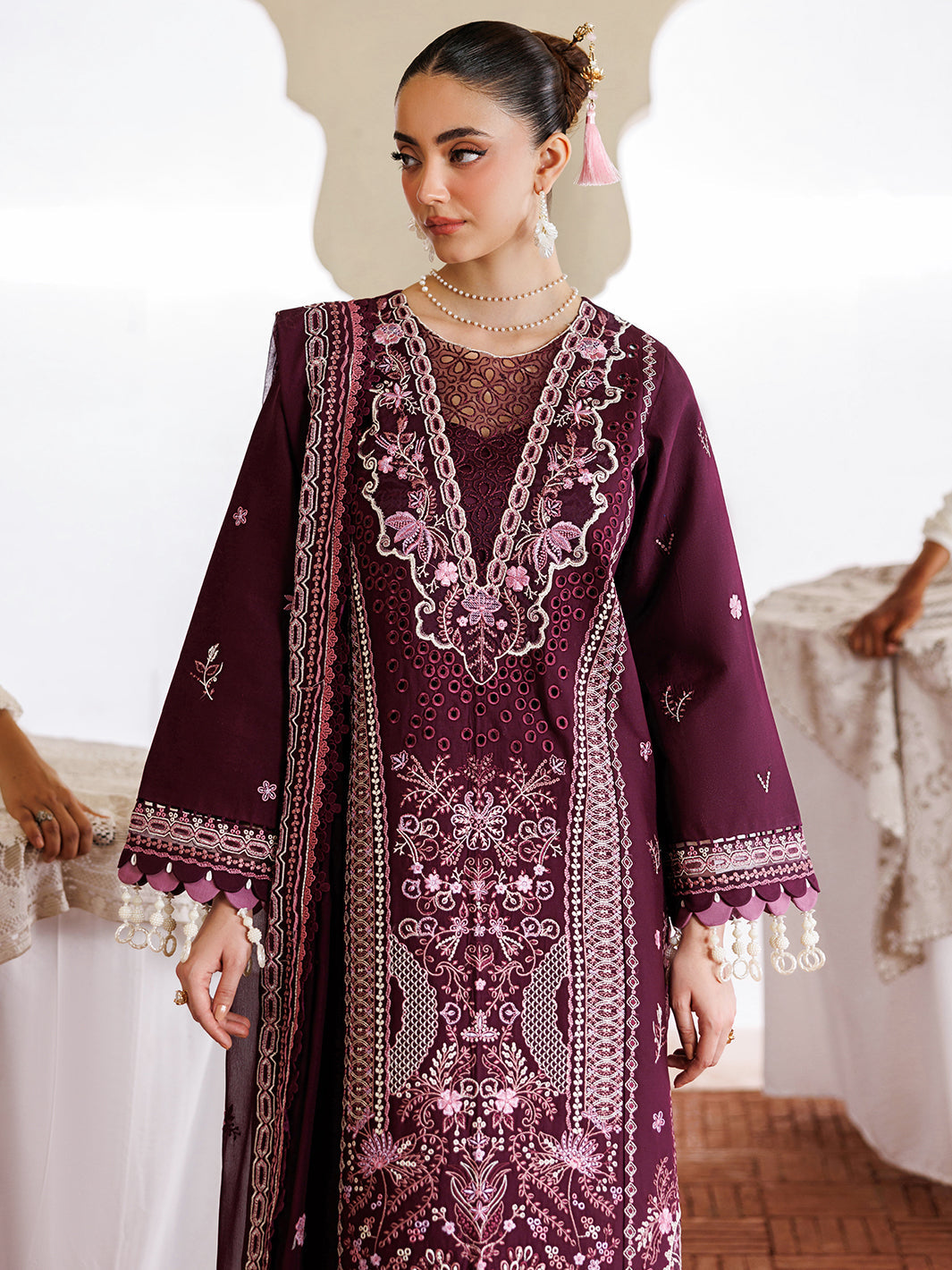 Mahnur | Morbagh Luxury Lawn 26 | M-02 - by Libayah - Registered Vendor of : Mahnur - 100% Original Designer Dress
