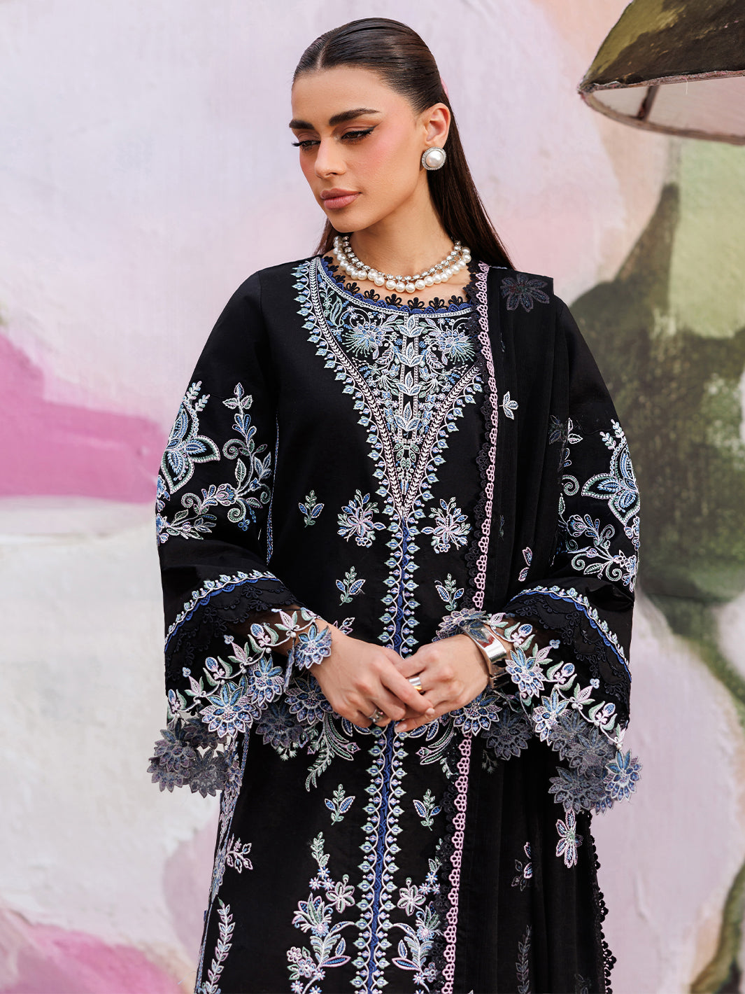 Mahnur | Morbagh Luxury Lawn 26 | M-08 - by Libayah - Registered Vendor of : Mahnur - 100% Original Designer Dress